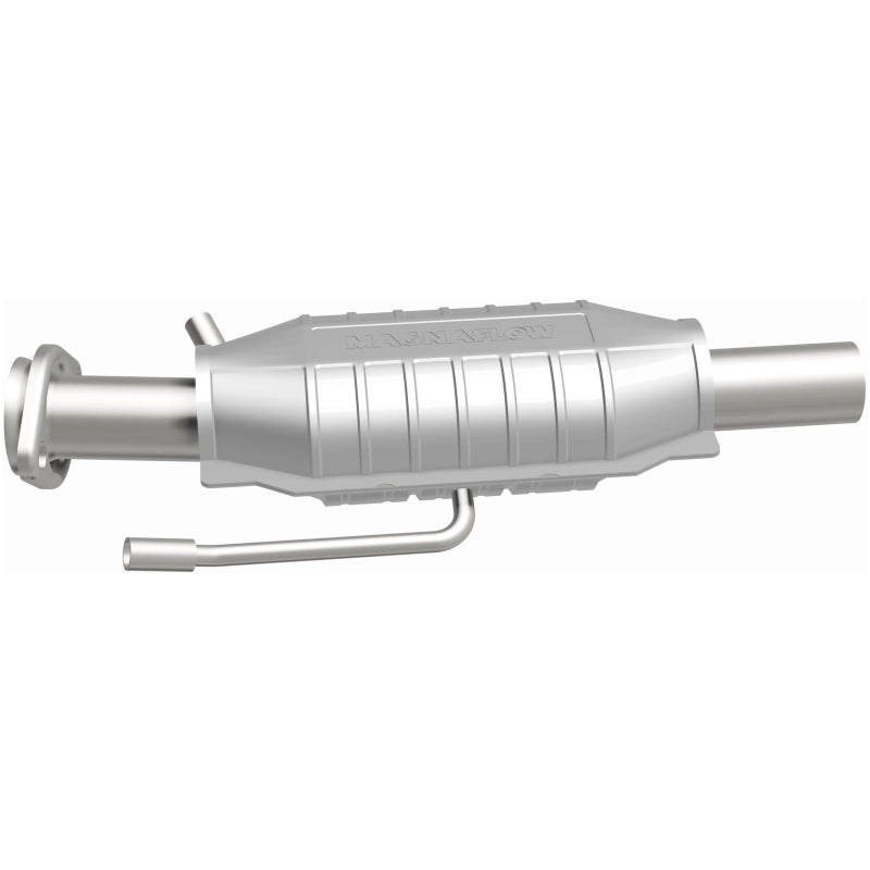 MagnaFlow Standard Grade Federal / EPA Compliant Direct-Fit Catalytic Converter 23349 Photo - out of package
