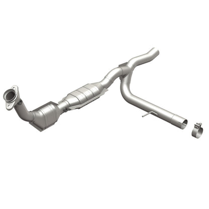 MagnaFlow OEM Grade Federal / EPA Compliant Direct-Fit Catalytic Converter 51744 Photo - Primary