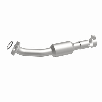 MagnaFlow Toyota RAV4 California Grade CARB Compliant Direct-Fit Catalytic Converter 5571544 360 Degree Image Set