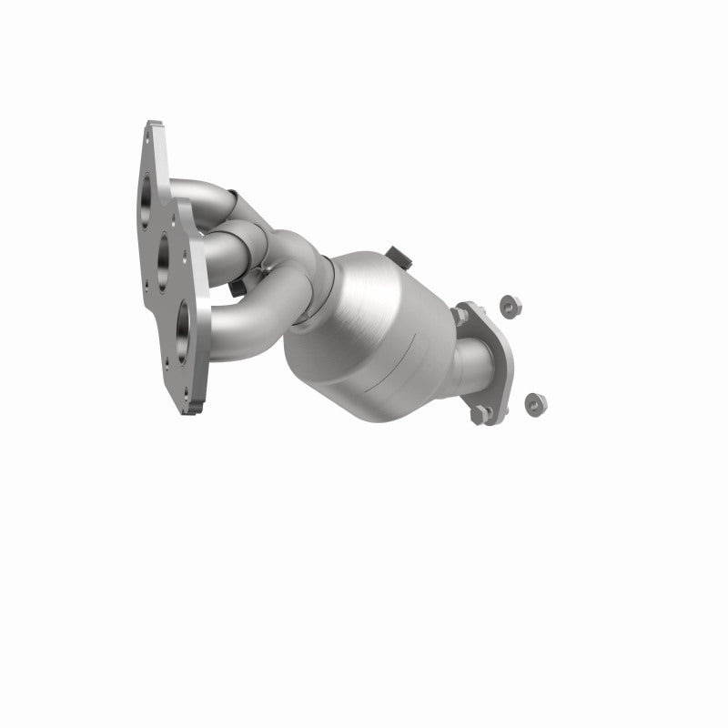 MagnaFlow Toyota RAV4 California Grade CARB Compliant Manifold Catalytic Converter 5582820 360 Degree Image Set