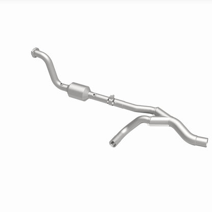Magnaflow 04-06 Dodge Durango 5.7L Direct Fit Converter 4651499 4651499 360 Degree Image Set