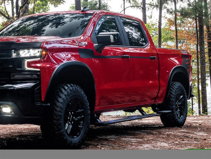 AMP Research 2014-2018 Chevy Silverado/GMC Sierra 1500 Crew Cab/Double Cab 76154-01A Photo - lifestyle view