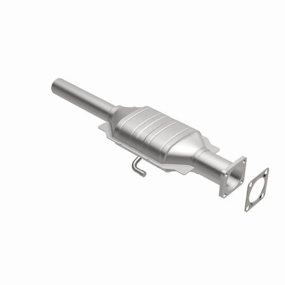 MagnaFlow Jeep Standard Grade Federal / EPA Compliant Direct-Fit Catalytic Converter 23224 360 Degree Image Set