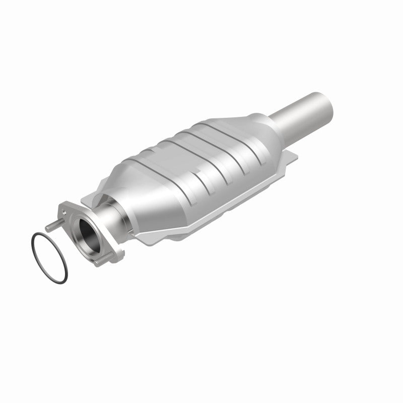 MagnaFlow OEM Grade Federal / EPA Compliant Direct-Fit Catalytic Converter 51793 360 Degree Image Set