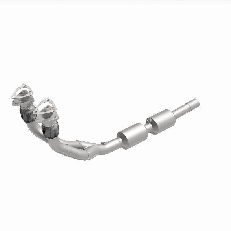 MagnaFlow Volkswagen OEM Grade Federal / EPA Compliant Direct-Fit Catalytic Converter 52289 360 Degree Image Set