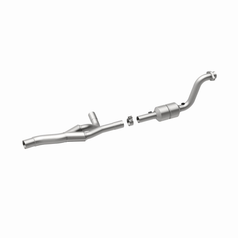 MagnaFlow Dodge Durango HM Grade Federal / EPA Compliant Direct-Fit Catalytic Converter 93252 360 Degree Image Set