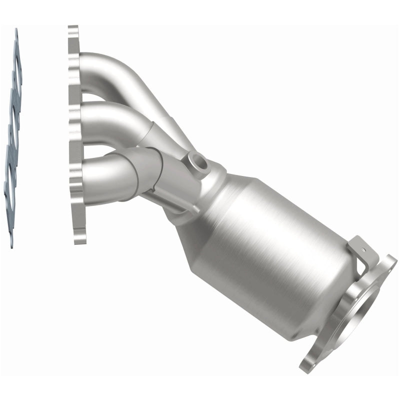 MagnaFlow Land Rover LR2 OEM Grade Federal / EPA Compliant Manifold Catalytic Converter 52167 Photo - out of package