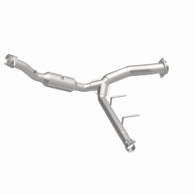 Magnaflow 15-17 Ford F-150 3.5L Direct Fit Converter 5551469 5551469 360 Degree Image Set