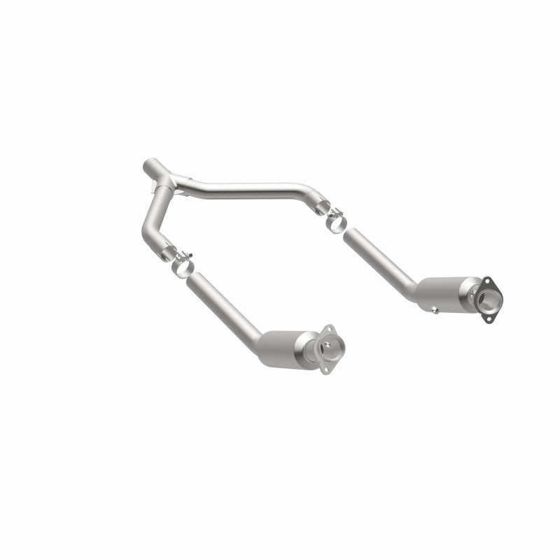 MagnaFlow Ford Mustang OEM Grade Federal / EPA Compliant Direct-Fit Catalytic Converter 49533 360 Degree Image Set