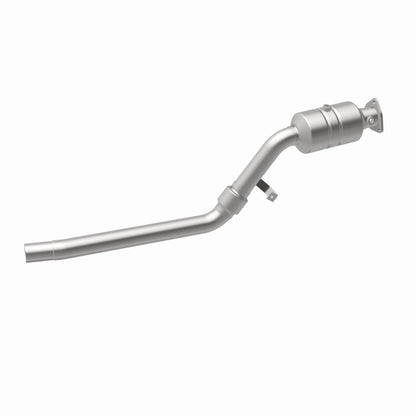 MagnaFlow Audi A4 Quattro HM Grade Federal / EPA Compliant Direct-Fit Catalytic Converter 24132 360 Degree Image Set