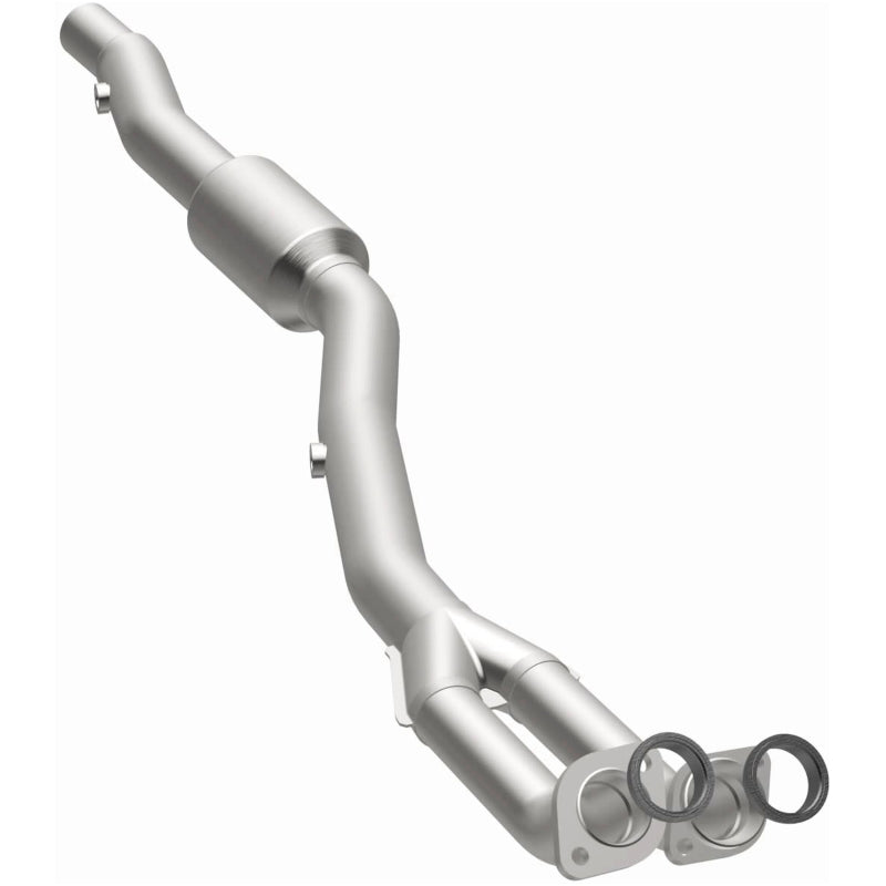 MagnaFlow BMW HM Grade Federal / EPA Compliant Direct-Fit Catalytic Converter 23058 Photo - out of package