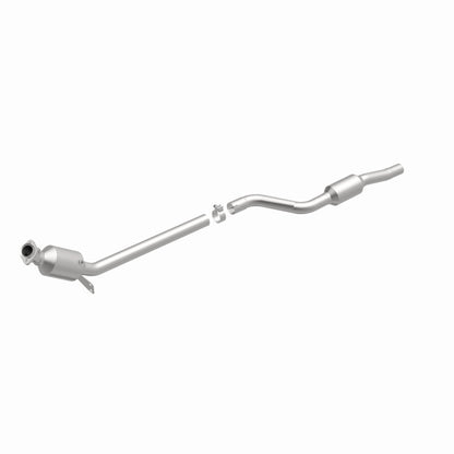 MagnaFlow Mercedes-Benz C350 California Grade CARB Compliant Direct-Fit Catalytic Converter 5561448 360 Degree Image Set