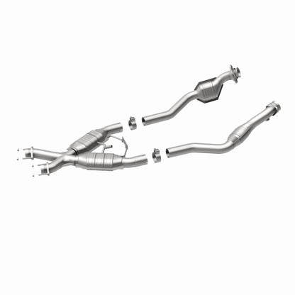 MagnaFlow Ford Mustang California Grade CARB Compliant Direct-Fit Catalytic Converter 337339 360 Degree Image Set
