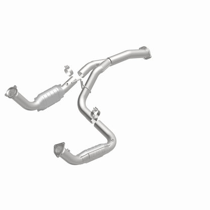 MagnaFlow OEM Grade Federal / EPA Compliant Direct-Fit Catalytic Converter 21-252 360 Degree Image Set