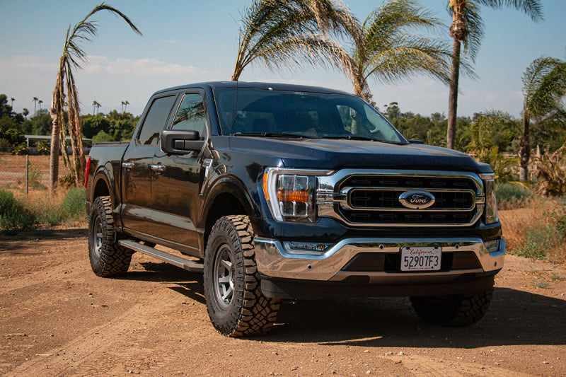 ICON 2021+ Ford F-150 4WD 0-2.75in Frt 2.5 Series Shocks VS RR CDCV Coilover Kit 91823C 91823C Photo - lifestyle view