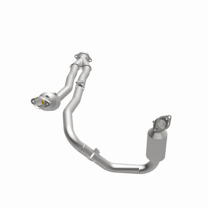 Magnaflow Conv DF 2015-2017 Transit-150 V6 3.5 OEM Underbody 21-710 21-710 360 Degree Image Set