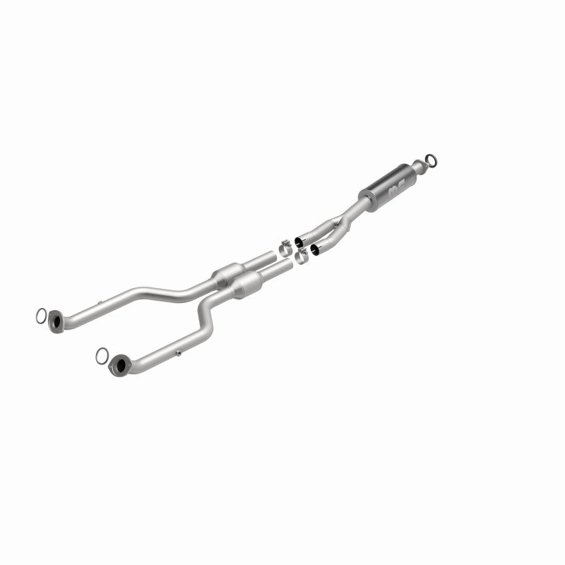 MagnaFlow Lexus GS300 HM Grade Federal / EPA Compliant Direct-Fit Catalytic Converter 24423 360 Degree Image Set