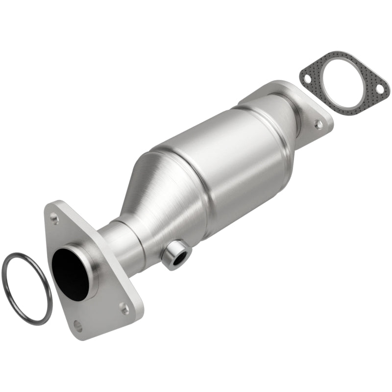 MagnaFlow OEM Grade Federal / EPA Compliant Direct-Fit Catalytic Converter 52668 Photo - Primary