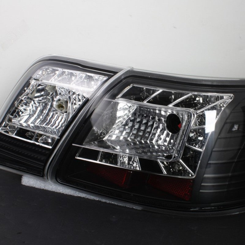 Spyder Toyota Camry (does not fit the Hybrid)07-09 LED Tail Lights Black ALT-YD-TCAM07-LED-BK 5042590 5042590 User 1