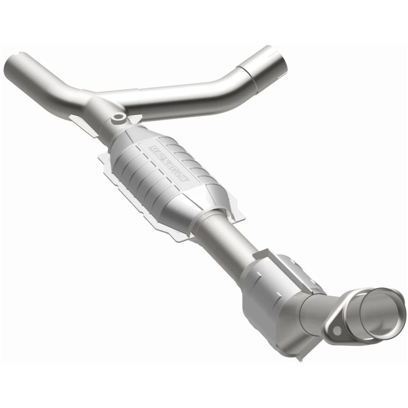 MagnaFlow Ford HM Grade Federal / EPA Compliant Direct-Fit Catalytic Converter 93151 Photo - out of package