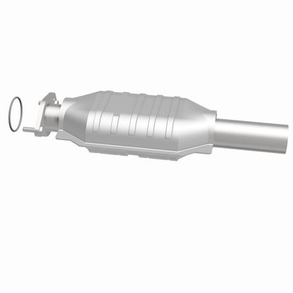 MagnaFlow OEM Grade Federal / EPA Compliant Direct-Fit Catalytic Converter 51793 360 Degree Image Set