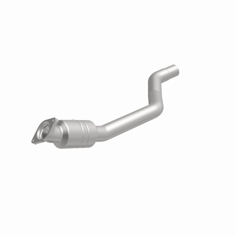 MagnaFlow Dodge OEM Grade Federal / EPA Compliant Direct-Fit Catalytic Converter 52478 360 Degree Image Set