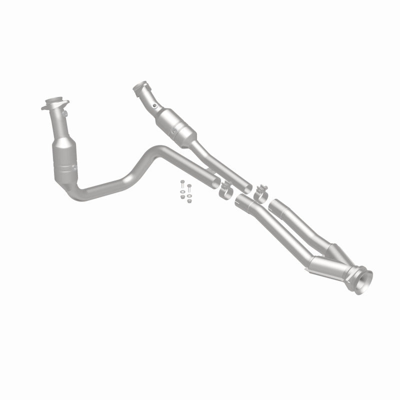 MagnaFlow Ford California Grade CARB Compliant Direct-Fit Catalytic Converter 5551436 360 Degree Image Set