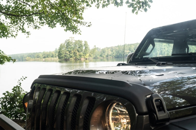 Bushwacker 18-19 Jeep Wrangler Rubicon/Sport//Unlimited/Sport S Hood Stone Guard- Black 14093 14093 Photo - lifestyle view