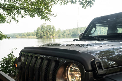 Bushwacker 18-19 Jeep Wrangler Rubicon/Sport//Unlimited/Sport S Hood Stone Guard- Black 14093 14093 Photo - lifestyle view
