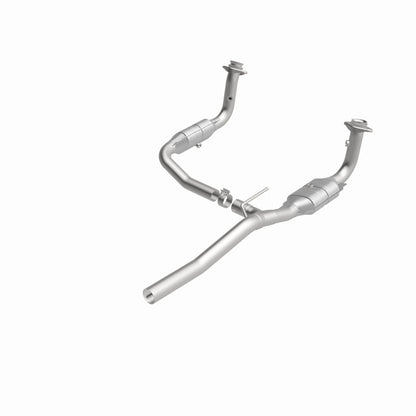 MagnaFlow Dodge Nitro OEM Grade Federal / EPA Compliant Direct-Fit Catalytic Converter 51829 360 Degree Image Set