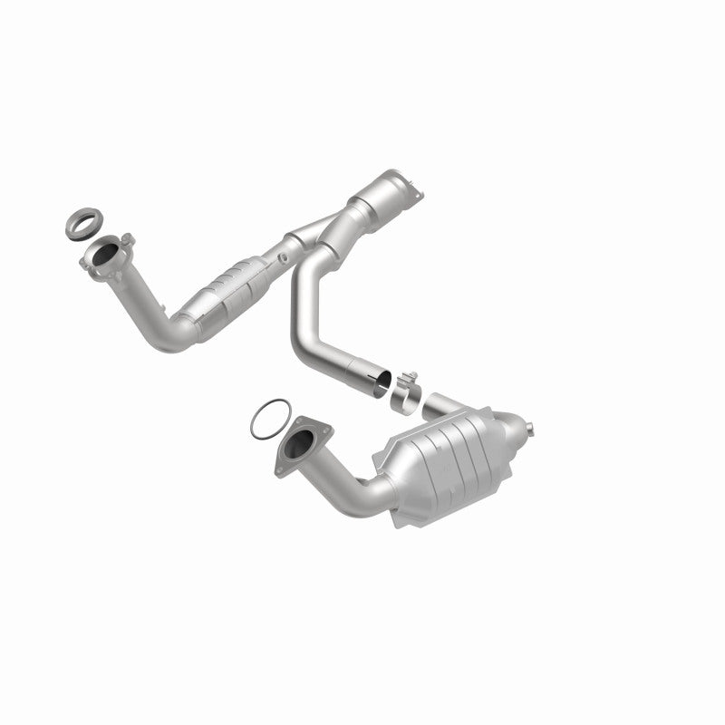 MagnaFlow HM Grade Federal / EPA Compliant Direct-Fit Catalytic Converter 93496 360 Degree Image Set