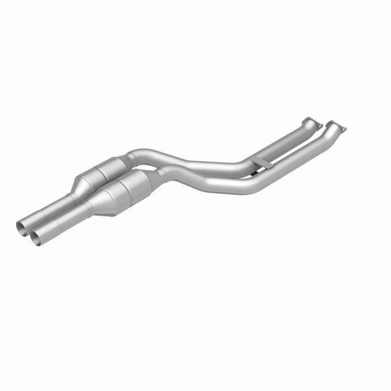 MagnaFlow BMW OEM Grade Federal / EPA Compliant Direct-Fit Catalytic Converter 49760 360 Degree Image Set
