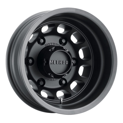 Method Race Wheels MR901 - Rear Wheel Matte Black 16x5.5 -138 6x205 MR901655925138N Photo - Close Up