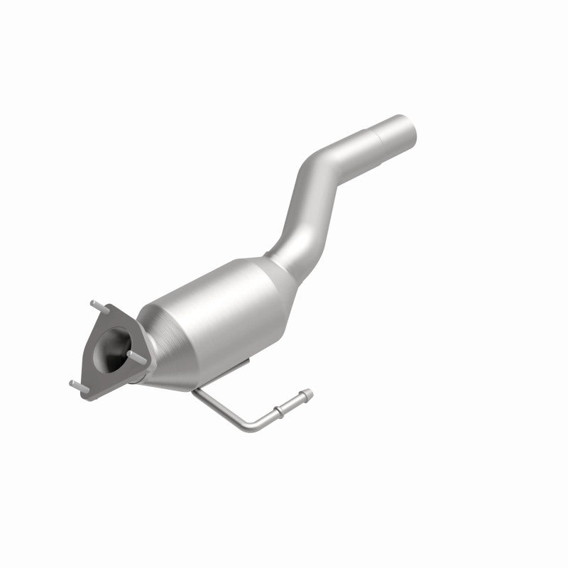 MagnaFlow Volkswagen Touareg OEM Grade Federal / EPA Compliant Direct-Fit Catalytic Converter 51154 360 Degree Image Set