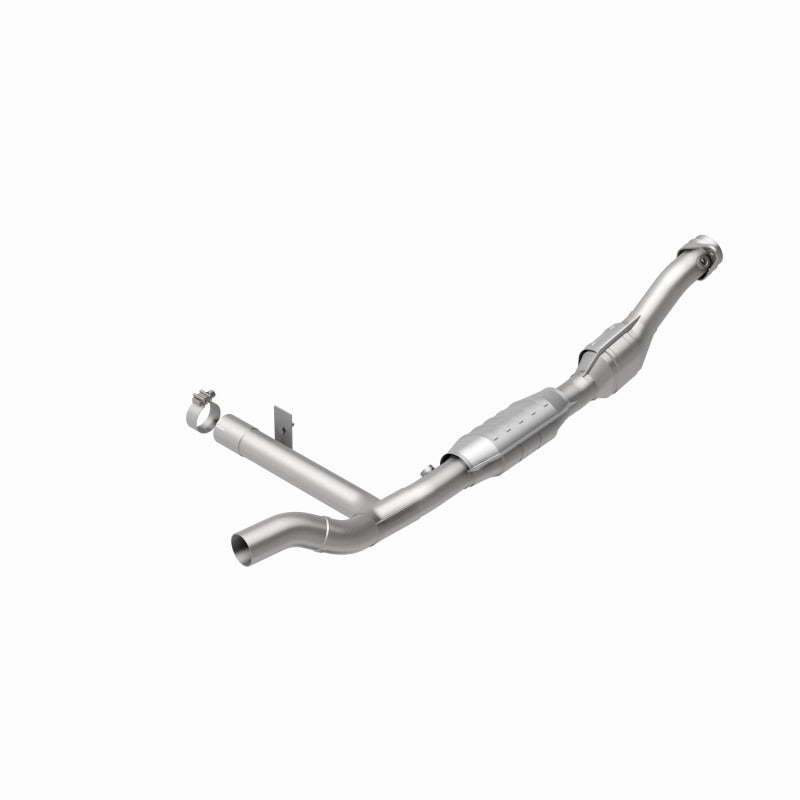 MagnaFlow Ford F-150 HM Grade Federal / EPA Compliant Direct-Fit Catalytic Converter 23082 360 Degree Image Set