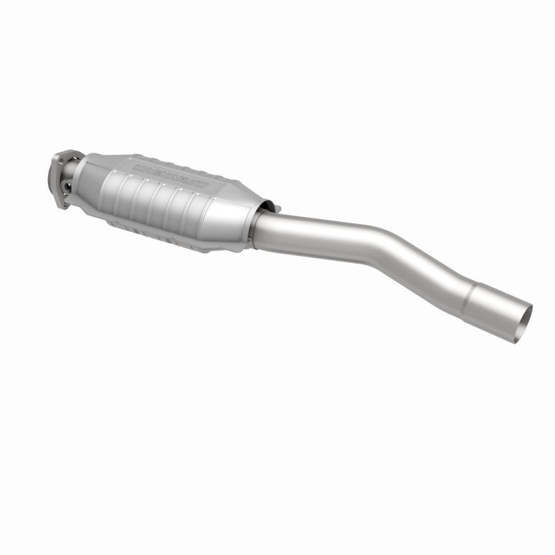 MagnaFlow Volvo Standard Grade Federal / EPA Compliant Direct-Fit Catalytic Converter 23949 360 Degree Image Set