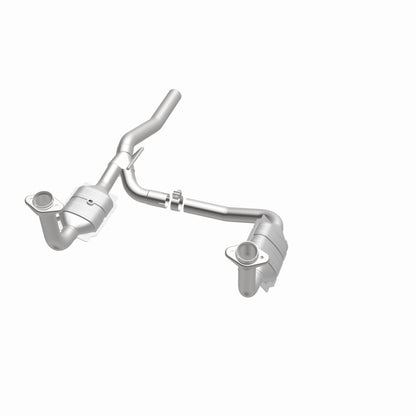 MagnaFlow OEM Grade Federal / EPA Compliant Direct-Fit Catalytic Converter 49187 360 Degree Image Set