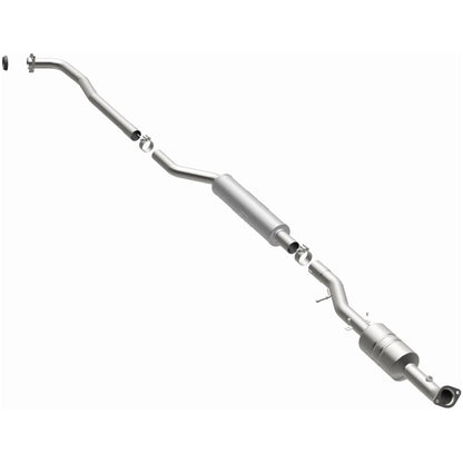 MagnaFlow Mitsubishi Outlander OEM Grade Federal / EPA Compliant Direct-Fit Catalytic Converter 52175 Photo - out of package