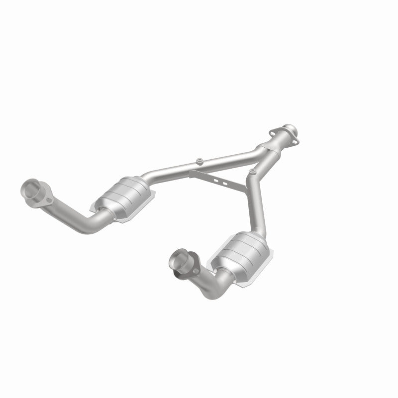 MagnaFlow Ford Mustang Standard Grade Federal / EPA Compliant Direct-Fit Catalytic Converter 23340 360 Degree Image Set