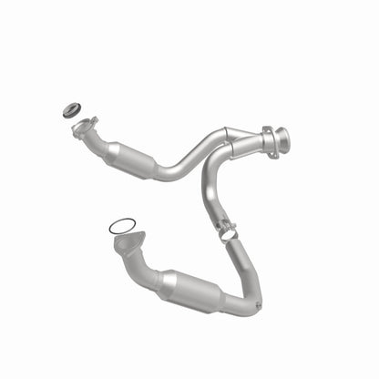 MagnaFlow California Grade CARB Compliant Direct-Fit Catalytic Converter 5551631 360 Degree Image Set
