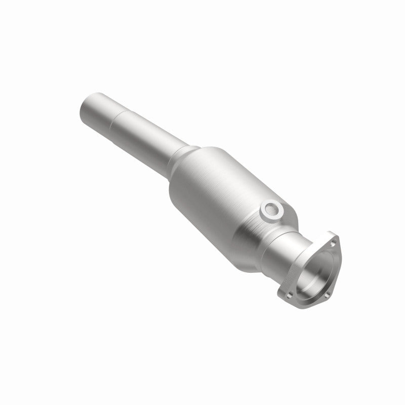 MagnaFlow Volkswagen Standard Grade Federal / EPA Compliant Direct-Fit Catalytic Converter 22915 360 Degree Image Set