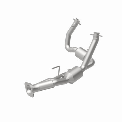 MagnaFlow Jeep California Grade CARB Compliant Direct-Fit Catalytic Converter 5451709 360 Degree Image Set