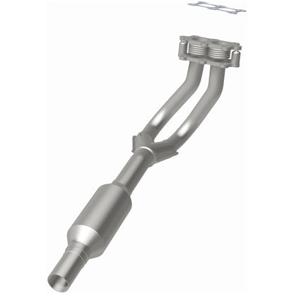MagnaFlow Volkswagen Scirocco Standard Grade Federal / EPA Compliant Direct-Fit Catalytic Converter 23207 Photo - out of package