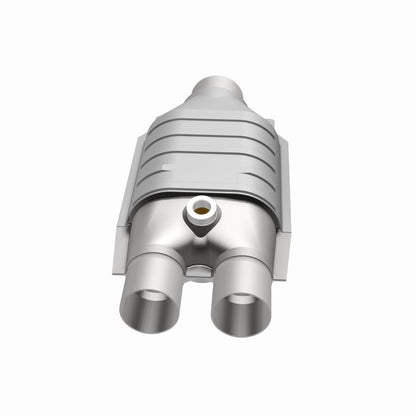 MagnaFlow California Grade CARB Compliant Universal Catalytic Converter 3322037 360 Degree Image Set