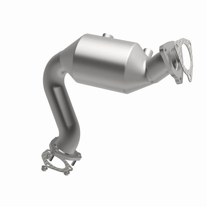 MagnaFlow Audi A8 Quattro OEM Grade Federal / EPA Compliant Direct-Fit Catalytic Converter 21-694 360 Degree Image Set