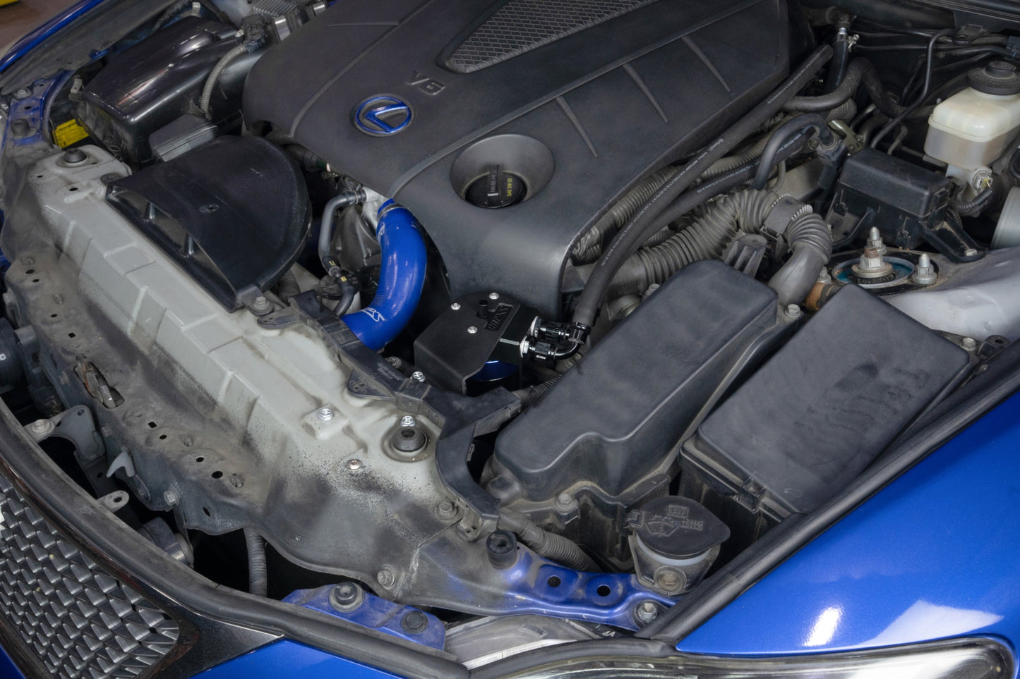 HPS Performance Aluminum Oil Catch Can Kit 2006-2013 Lexus IS350 3.5L V6, Blue 860-025BL
