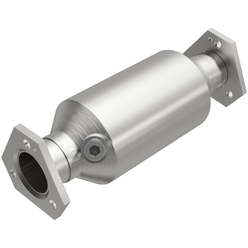 MagnaFlow California Grade CARB Compliant Direct-Fit Catalytic Converter 3322918 Photo - Primary