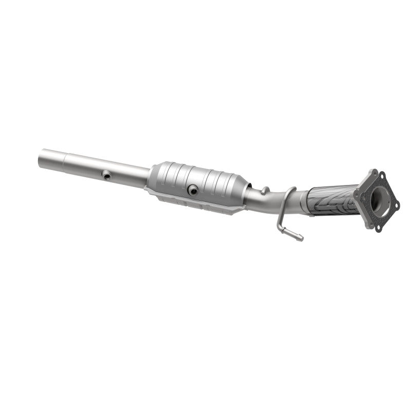 MagnaFlow Volkswagen Beetle HM Grade Federal / EPA Compliant Direct-Fit Catalytic Converter 24333 360 Degree Image Set