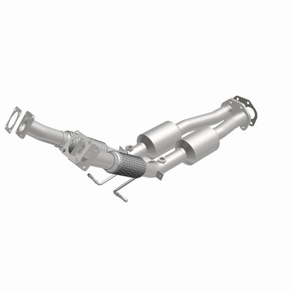 MagnaFlow Volvo XC90 OEM Grade Federal / EPA Compliant Direct-Fit Catalytic Converter 21-506 360 Degree Image Set