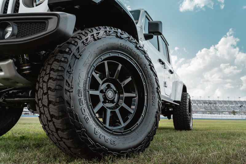 ICON Recoil 20x10 5x5 -24mm Offset 4.5in BS Gloss Black Wheel 6220107345GB 6220107345GB Photo - Mounted